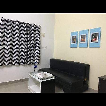 Srirangam Suite Rooms Tiruchirappalli 外观 照片